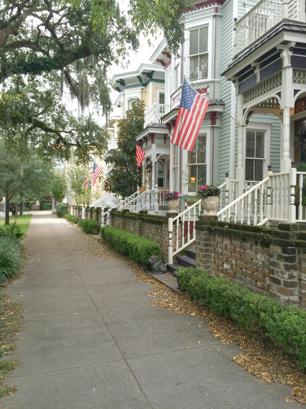 Savannah Historic District, Downtown Savannah, Old Town Savannah, Sahale Snacks, Stephanie Ziajka, Diary of a Debutante