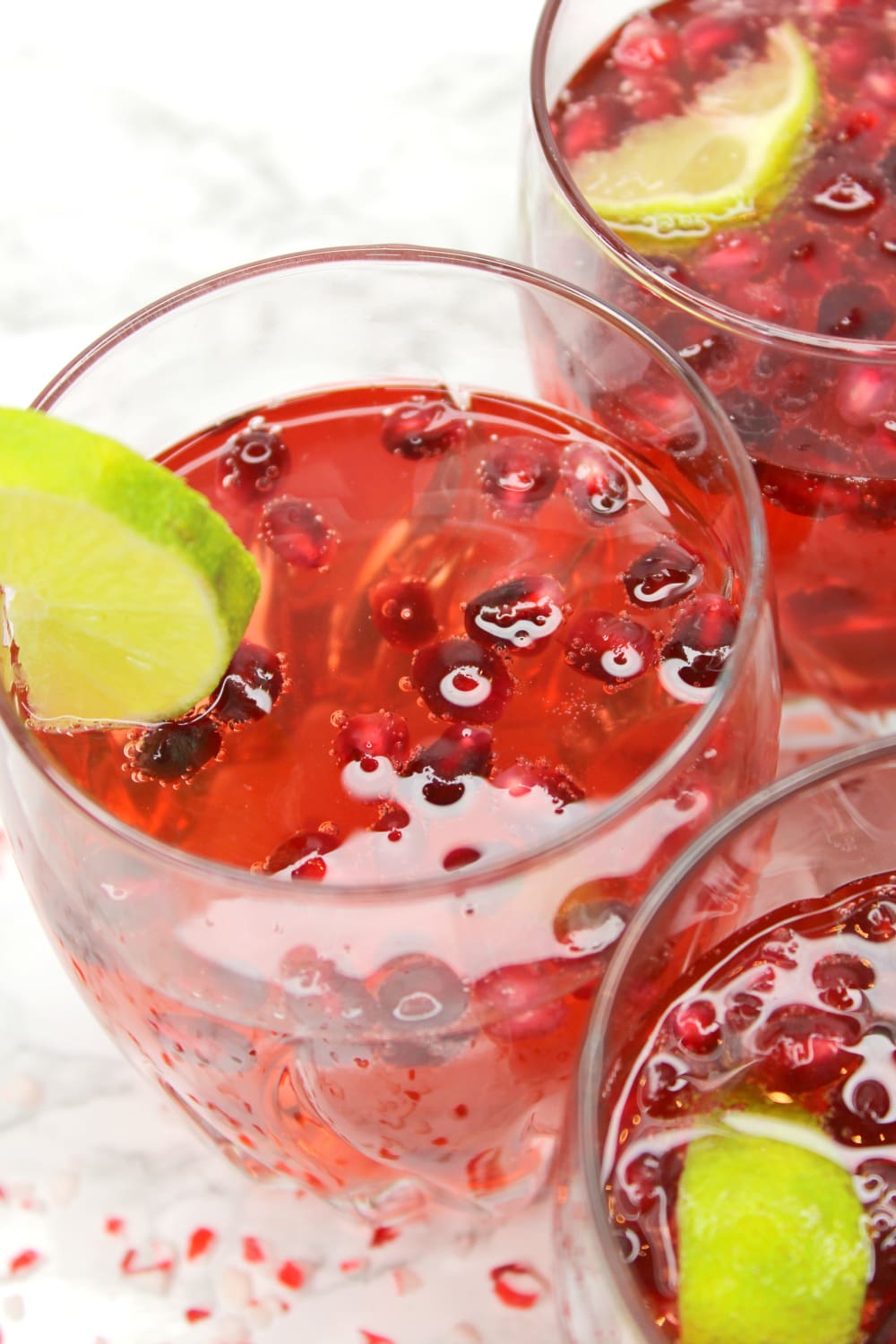 Holiday Cocktail, 7UP Pom Spritzer, Pomegranate Spritzer, Holiday Pom Spritzer, Stephanie Ziajka, Diary of a Debutante