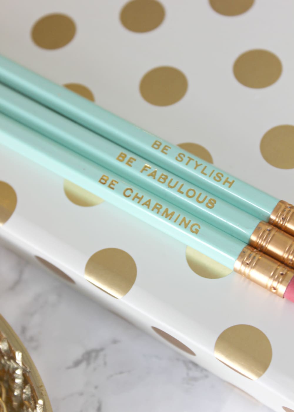 Become a goal digger with these 10 helpful annual planning tips for effective organization and inspiration from blogger Stephanie Ziajka. Become a goal digger with these 10 helpful annual planning tips for effective organization and inspiration from blogger Stephanie Ziajka.