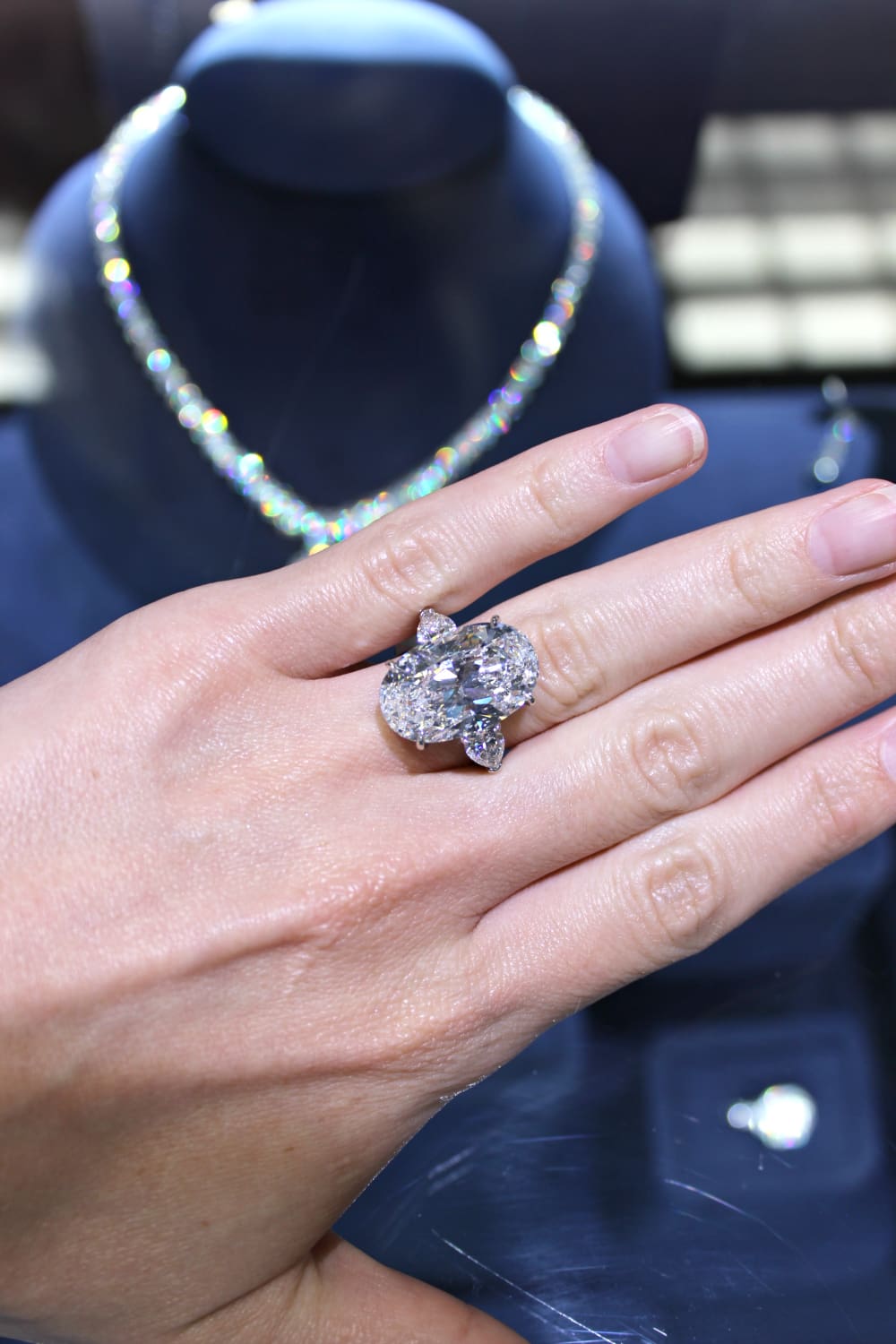 spring engagement ring, Rings for Spring, Spring Ring Trends, Ring Trends, Engagement Ring Trends, Stephanie Ziajka, Diary of a Debutante, International Diamond Center
