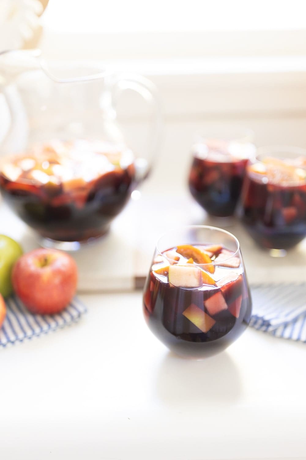 Best autumn sangria recipe from entertaining blogger Stephanie Ziajka on Diary of a Debutante Best autumn sangria recipe from entertaining blogger Stephanie Ziajka on Diary of a Debutante