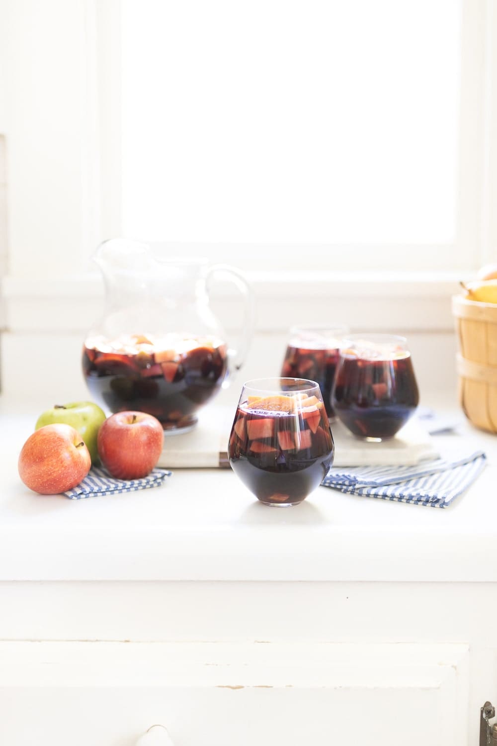 Cinnamon apple sangria recipe by blogger Stephanie Ziajka on Diary of a Debutante Cinnamon apple sangria recipe by blogger Stephanie Ziajka on Diary of a Debutante