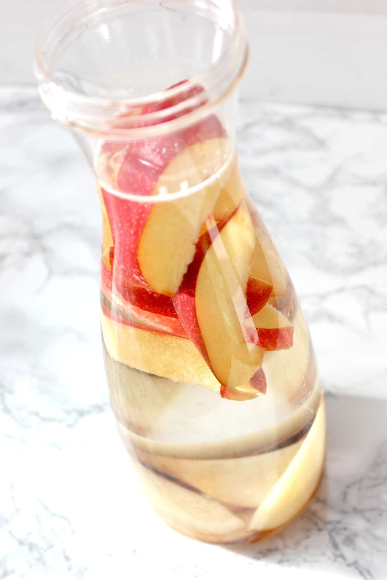This cinnamon apple pear fall detox water is a must-try this holiday season for warding off stomach aches and holiday sugar highs! This cinnamon apple pear fall detox water is a must-try this holiday season for warding off stomach aches and holiday sugar highs!