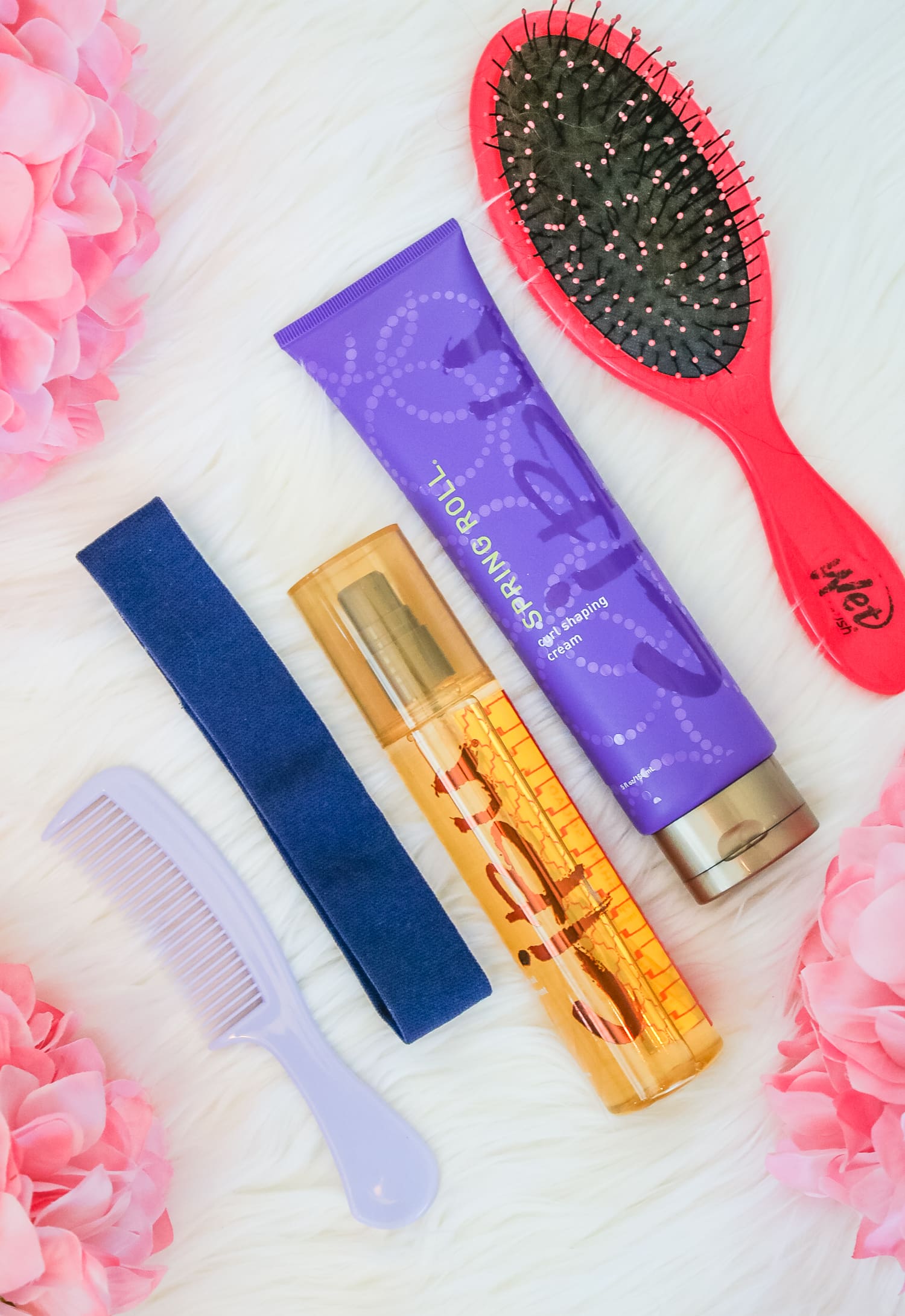 How to get heatless curls overnight by southern lifestyle blogger Stephanie Ziajka from Diary of a Debutante How to get heatless curls overnight by southern lifestyle blogger Stephanie Ziajka from Diary of a Debutante