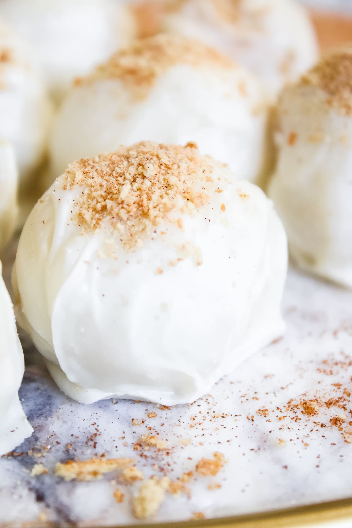 Easy no bake pumpkin dessert recipe by southern lifestyle blogger Stephanie Ziajka on Diary of a Debutante Easy no bake pumpkin dessert recipe by southern lifestyle blogger Stephanie Ziajka on Diary of a Debutante