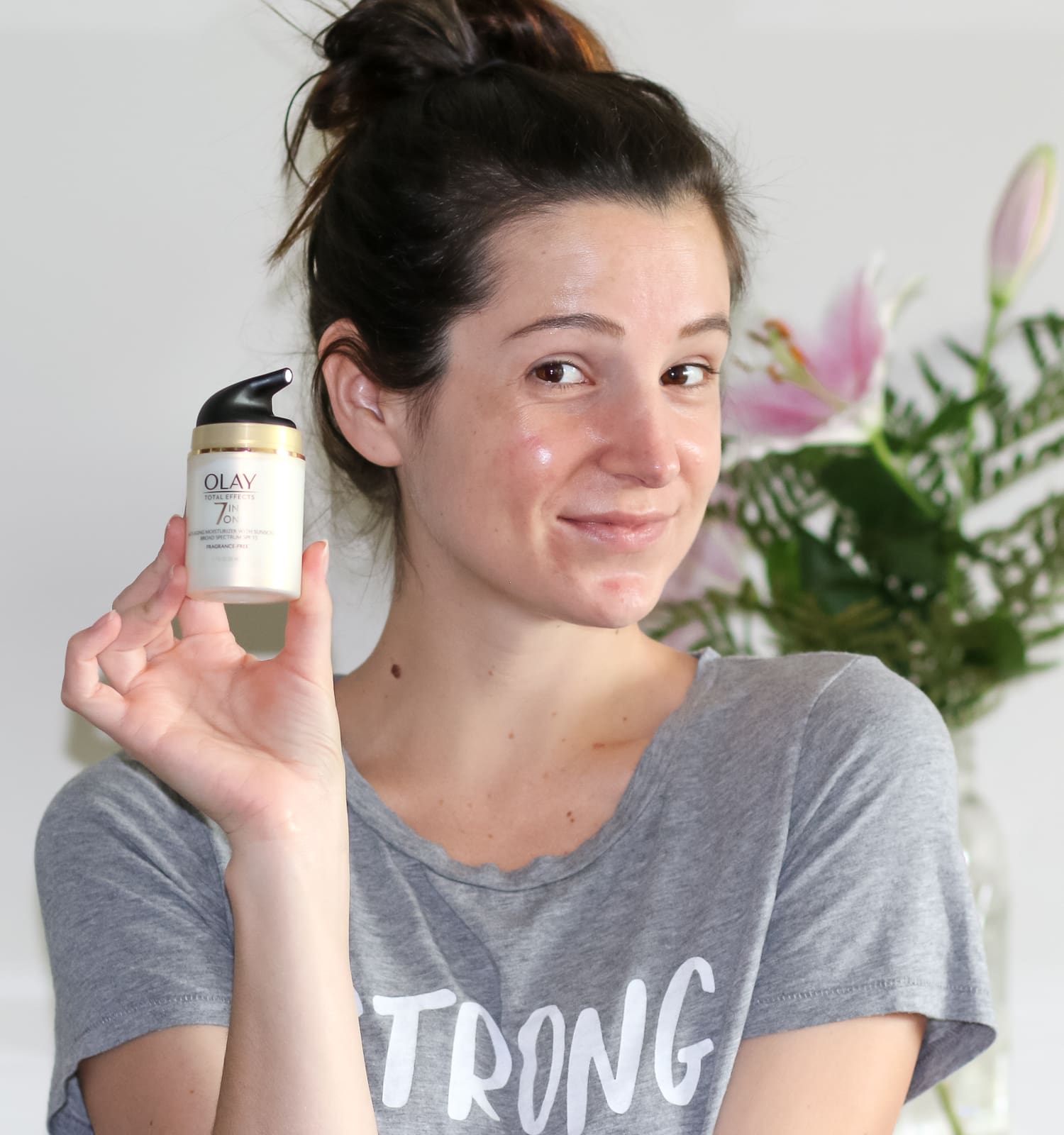 What happened when I used Olay Total Effects Moisturizer with SPF 15 & Olay Eyes Deep Hydrating Eye Gel for 28 days in place of my go-to moisturizer and eye cream | Olay 28 Day Challenge | Best Olay moisturizer with sunscreen for fast results | Best Olay products | I took the Olay 28-Day Challenge (And Here's What Happened) by southern blogger Stephanie Ziajka from Diary of a Debutante What happened when I used Olay Total Effects Moisturizer with SPF 15 & Olay Eyes Deep Hydrating Eye Gel for 28 days in place of my go-to moisturizer and eye cream | Olay 28 Day Challenge | Best Olay moisturizer with sunscreen for fast results | Best Olay products | I took the Olay 28-Day Challenge (And Here's What Happened) by southern blogger Stephanie Ziajka from Diary of a Debutante