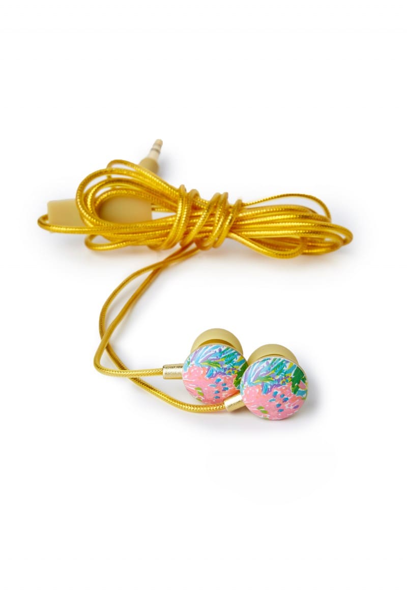 Lilly Pulitzer earbuds featured in Holiday Gift Guide: Something for Everyone on Your List by guest poster the Red Dress Boutique on Diary of a Debutante Lilly Pulitzer earbuds featured in Holiday Gift Guide: Something for Everyone on Your List by guest poster the Red Dress Boutique on Diary of a Debutante