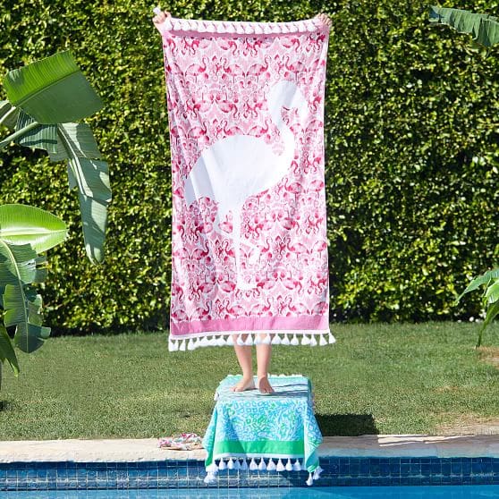 The best of the Lilly Pulitzer for Pottery Barn Home Collection by southern lifestyle blogger Stephanie Ziajka from Diary of a Debutante, Lilly Pulitzer for Pottery Barn review, Lilly Pulitzer for PB Teen review The best of the Lilly Pulitzer for Pottery Barn Home Collection by southern lifestyle blogger Stephanie Ziajka from Diary of a Debutante, Lilly Pulitzer for Pottery Barn review, Lilly Pulitzer for PB Teen review