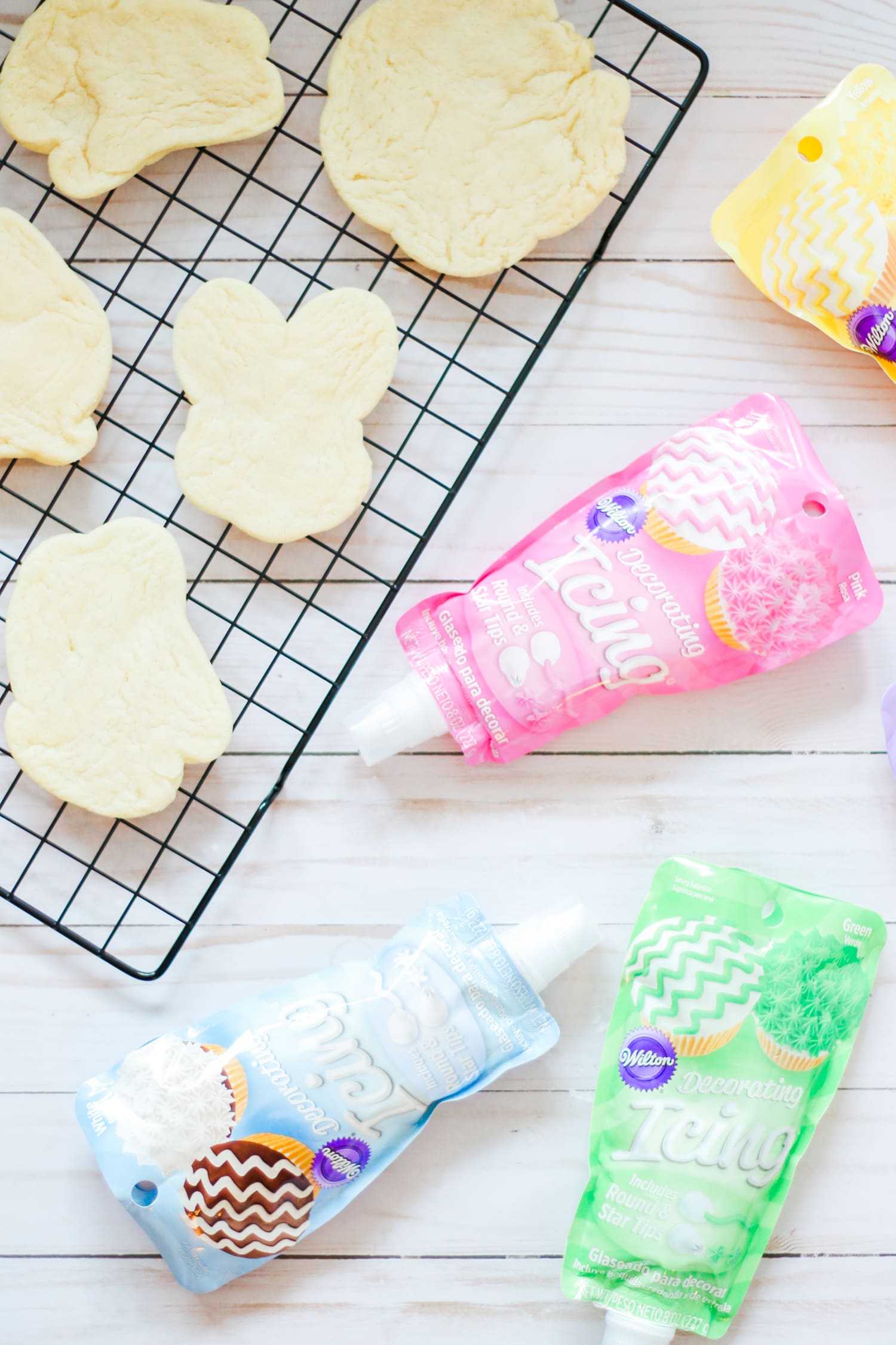 Spring Cravings: How to Survive Your Sweet Tooth with Heartburn by southern lifestyle blogger Stephanie Ziajka from Diary of a Debutante, best way to get rid of heartburn, Omeprazole ODT, Omeprazole orally disintegrating tablet review, Easter cookie baking Spring Cravings: How to Survive Your Sweet Tooth with Heartburn by southern lifestyle blogger Stephanie Ziajka from Diary of a Debutante, best way to get rid of heartburn, Omeprazole ODT, Omeprazole orally disintegrating tablet review, Easter cookie baking