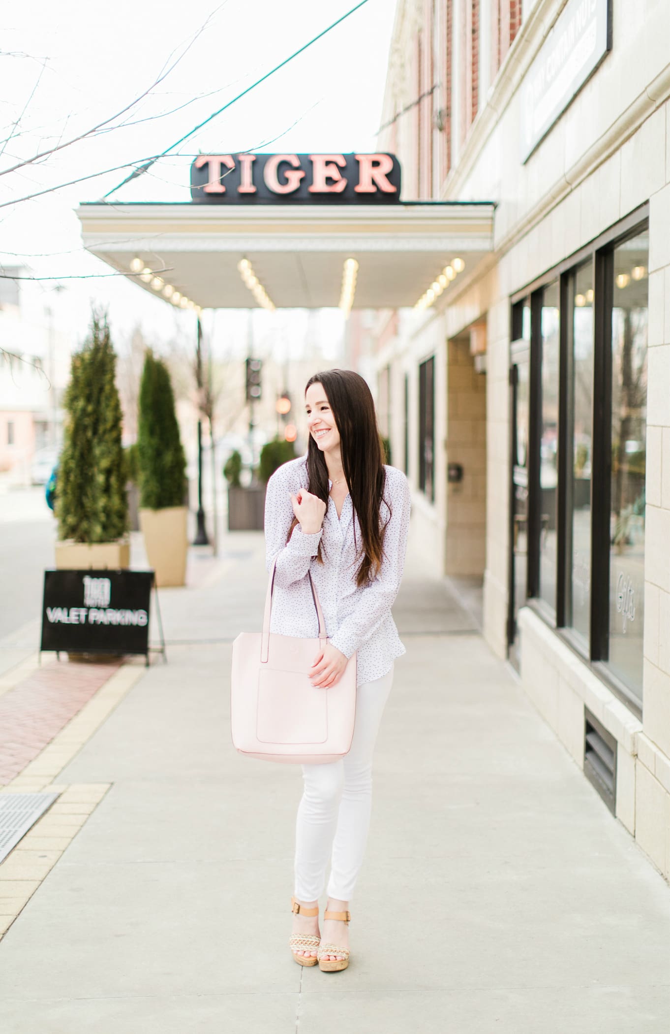 Time and Tru Walmart, Best of Time and Tru, Time and Tru review, Walmart clothing brands, The Best of the Time and Tru Walmart Clothing Line by southern fashion blogger Stephanie Ziajka from Diary of a Debutante, Time and Tru reversible tote, Time and Tru white jeggings, Time and Tru top Time and Tru Walmart, Best of Time and Tru, Time and Tru review, Walmart clothing brands, The Best of the Time and Tru Walmart Clothing Line by southern fashion blogger Stephanie Ziajka from Diary of a Debutante, Time and Tru reversible tote, Time and Tru white jeggings, Time and Tru top