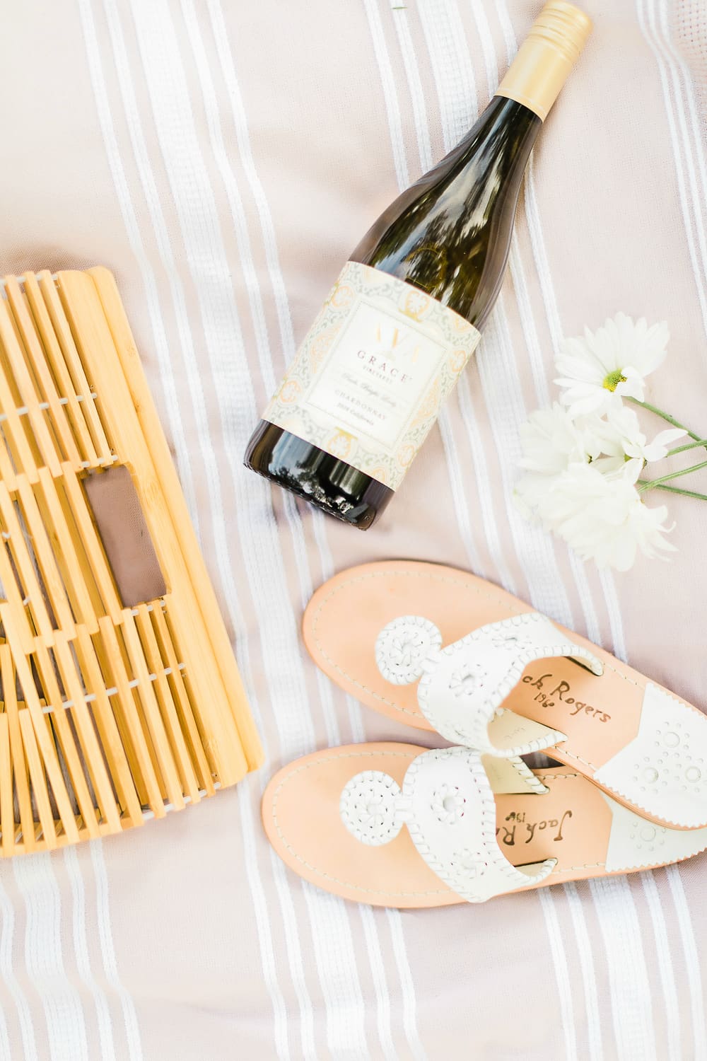Date Night: How to Plan the Perfect Summer Picnic by Missouri blogger Stephanie Ziajka from Diary of a Debutante, romantic picnic ideas for him, the perfect picnic date, what to bring on a picnic date, what to take on a picnic date, cute picnic date ideas, how to plan a picnic date, AVA Grace wine review Date Night: How to Plan the Perfect Summer Picnic by Missouri blogger Stephanie Ziajka from Diary of a Debutante, romantic picnic ideas for him, the perfect picnic date, what to bring on a picnic date, what to take on a picnic date, cute picnic date ideas, how to plan a picnic date, AVA Grace wine review