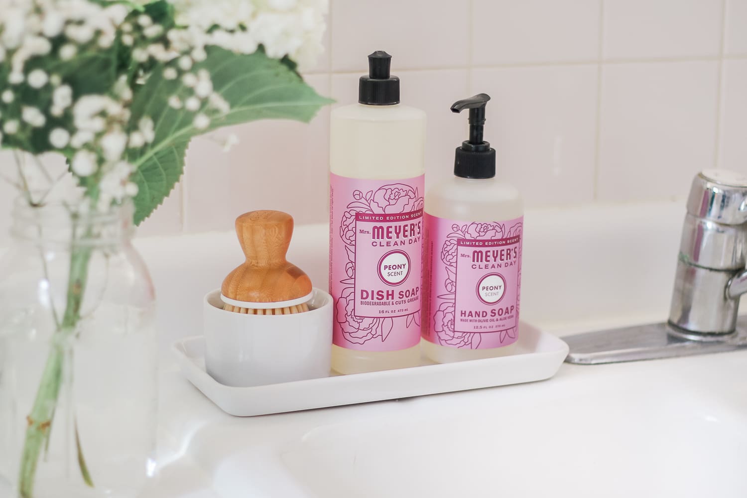 Grove Collaborative Review: Is It Really Worth the Hype? by popular southern lifestyle blogger Stephanie Ziajka from Diary of a Debutante, Grove box review, Grove Collaborative free Mrs Myers gift set, What is Grove Collaborative, Mrs. Myers Seasonal Scents, Mrs. Myers peony scented products Grove Collaborative Review: Is It Really Worth the Hype? by popular southern lifestyle blogger Stephanie Ziajka from Diary of a Debutante, Grove box review, Grove Collaborative free Mrs Myers gift set, What is Grove Collaborative, Mrs. Myers Seasonal Scents, Mrs. Myers peony scented products