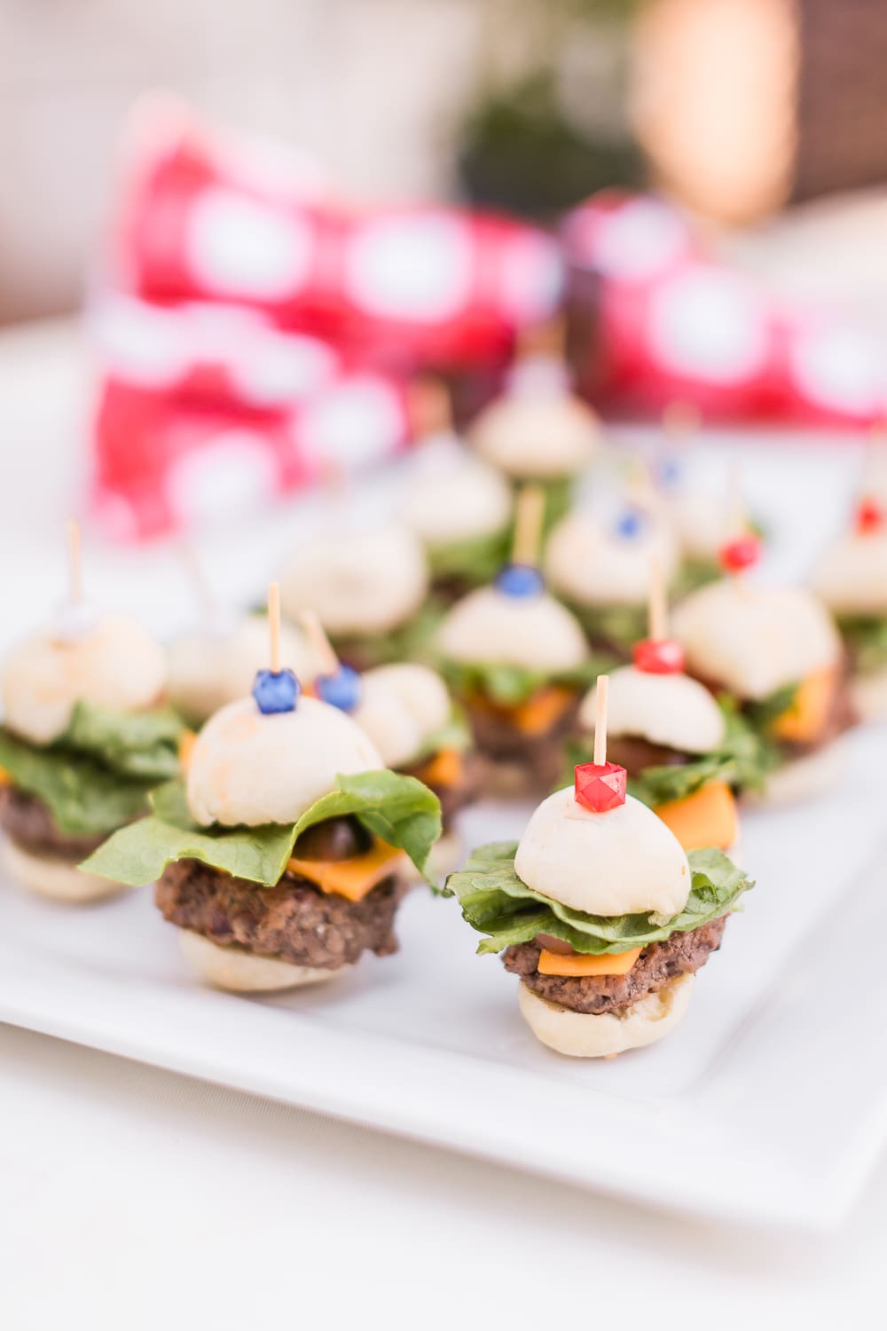 Itty Bitty Mini Cheeseburgers: The Perfect Summer Appetizer by popular Missouri blogger Stephanie Ziajka on Diary of a Debutante, 4th of July mini cheeseburger appetizer, Missouri beef appetizer, simple 4th of July appetizers, red white and blue party picks Itty Bitty Mini Cheeseburgers: The Perfect Summer Appetizer by popular Missouri blogger Stephanie Ziajka on Diary of a Debutante, 4th of July mini cheeseburger appetizer, Missouri beef appetizer, simple 4th of July appetizers, red white and blue party picks