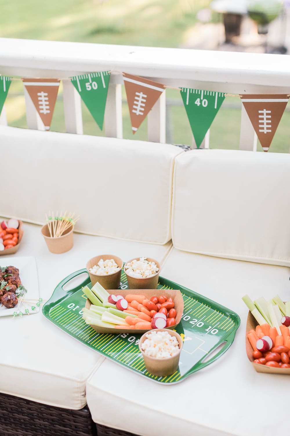 Easy Game Day appetizer ideas from blogger Stephanie Ziajka on Diary of a Debutante Easy Game Day appetizer ideas from blogger Stephanie Ziajka on Diary of a Debutante
