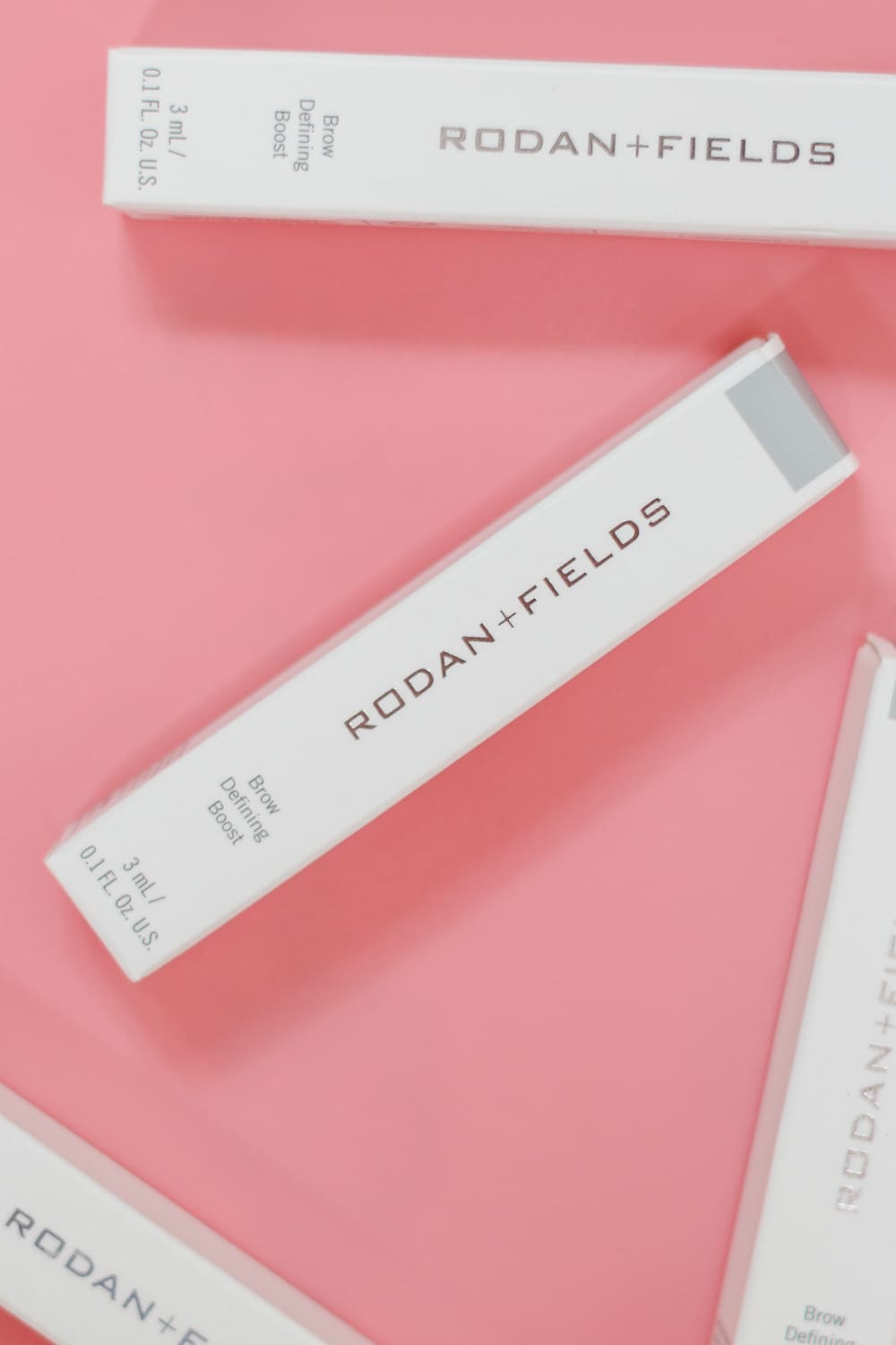 Blogger Stephanie Ziajka shows how to use Rodan and Fields Brow Defining Boost to get fuller eyebrows on Diary of a Debutante Blogger Stephanie Ziajka shows how to use Rodan and Fields Brow Defining Boost to get fuller eyebrows on Diary of a Debutante