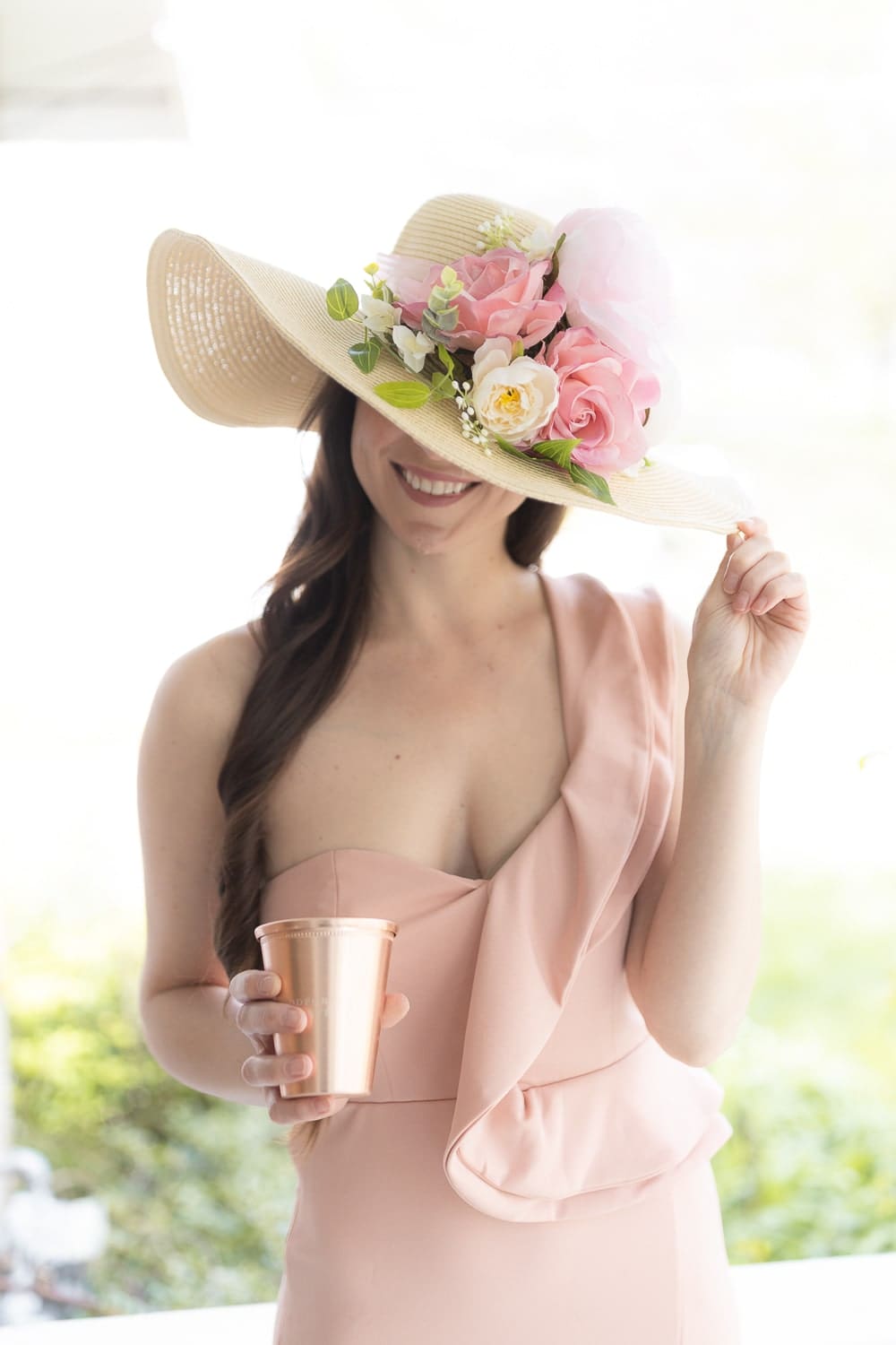 DIY Kentucky Derby hat tutorial by southern blogger Stephanie Ziajka on Diary of a Debutante DIY Kentucky Derby hat tutorial by southern blogger Stephanie Ziajka on Diary of a Debutante