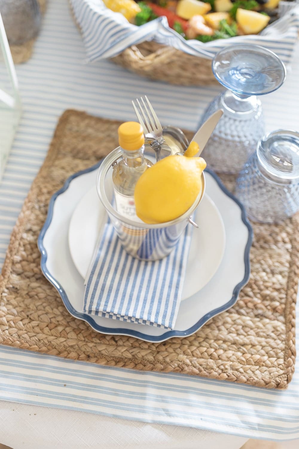 Simple clambake table setting idea from blogger Stephanie Ziajka on Diary of a Debutante Simple clambake table setting idea from blogger Stephanie Ziajka on Diary of a Debutante