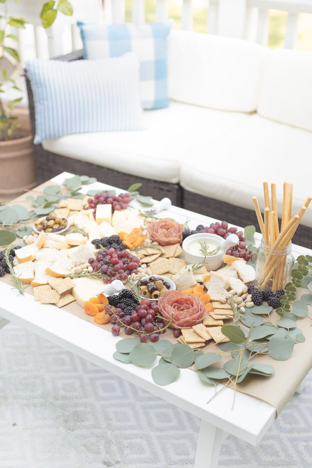 Birthday grazing table ideas from blogger Stephanie Ziajka on Diary of a Debutante Birthday grazing table ideas from blogger Stephanie Ziajka on Diary of a Debutante