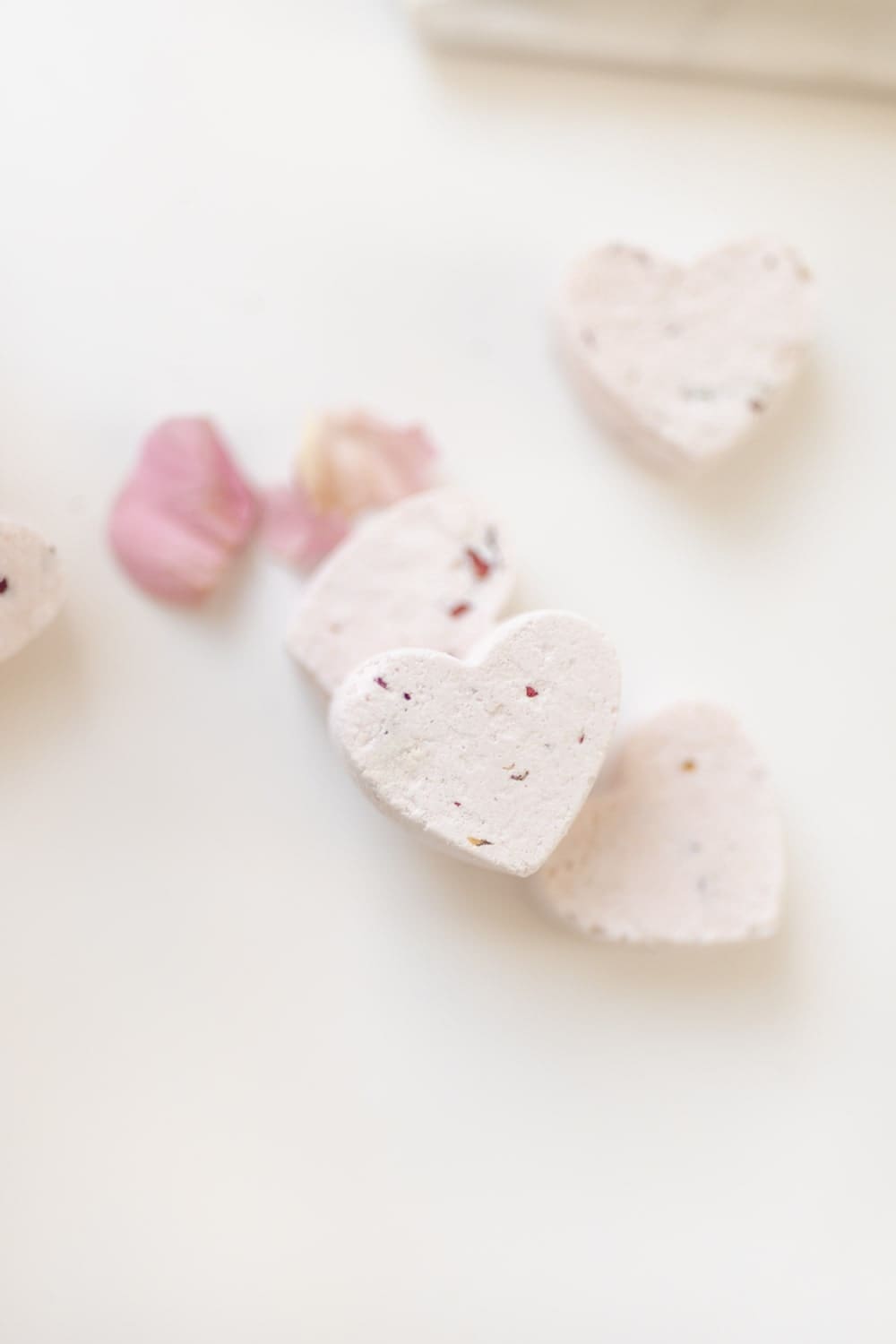DIY shower fizzies tutorial from blogger Stephanie Ziajka on Diary of a Debutante