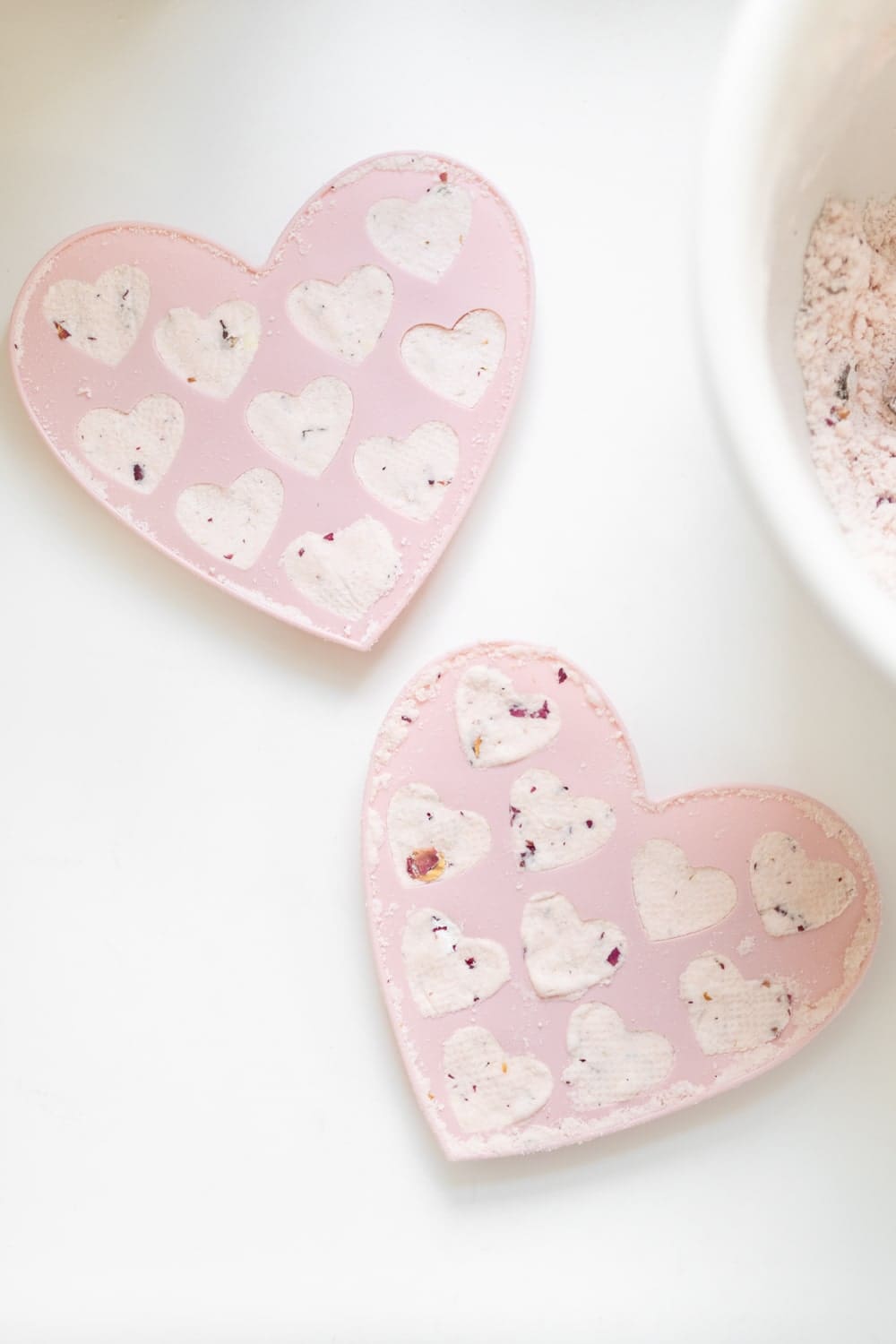 Blogger Stephanie Ziajka shows how to make your own shower steamers on Diary of a Debutante