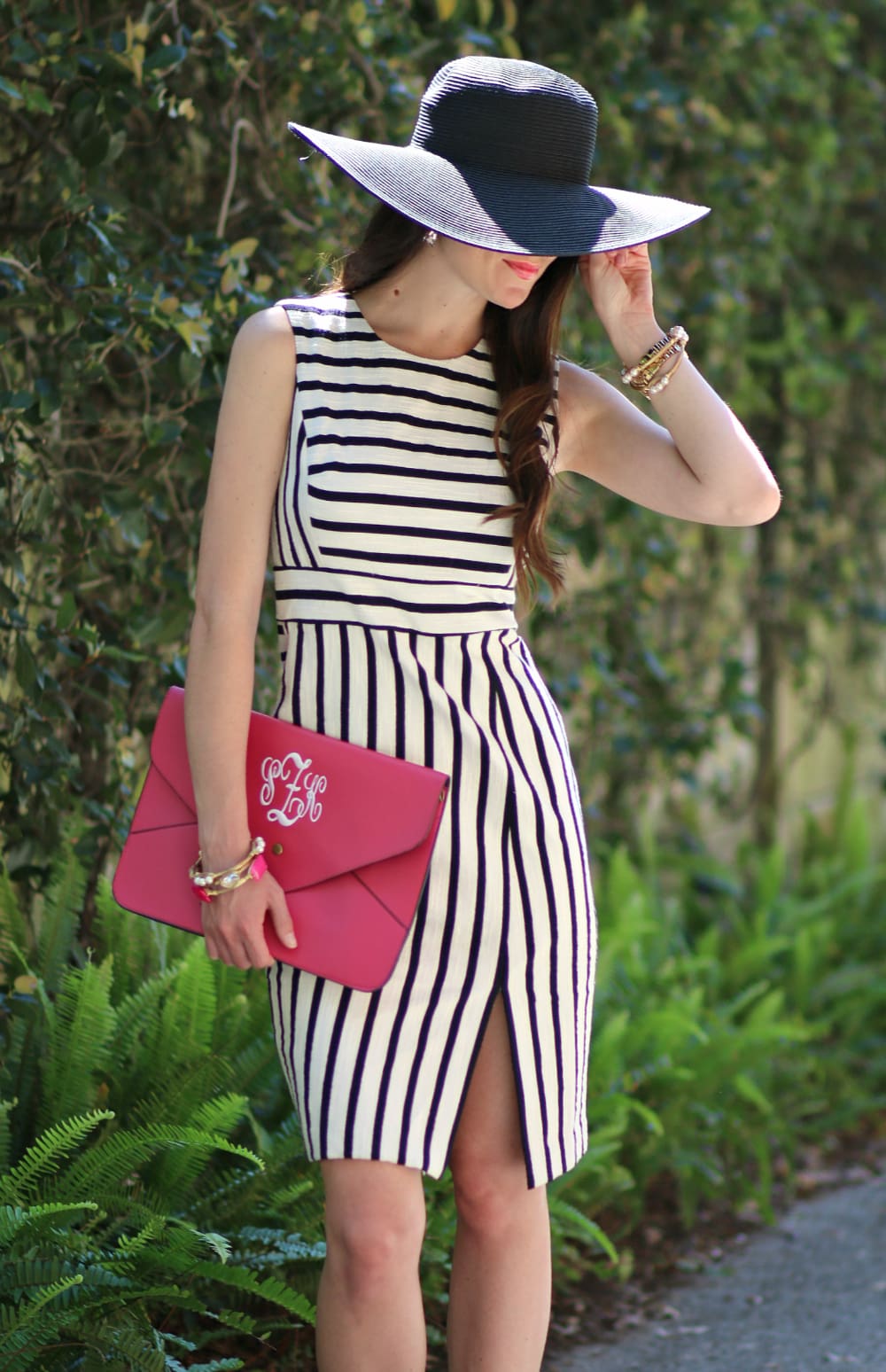 Derby Day Fashion, Derby Day Outfit, Derby Day, Ann Taylor Sheath Dress, Split Hem Sheath Dress, Striped Sheath Dress, Stephanie Ziajka, Diary of a Debutante