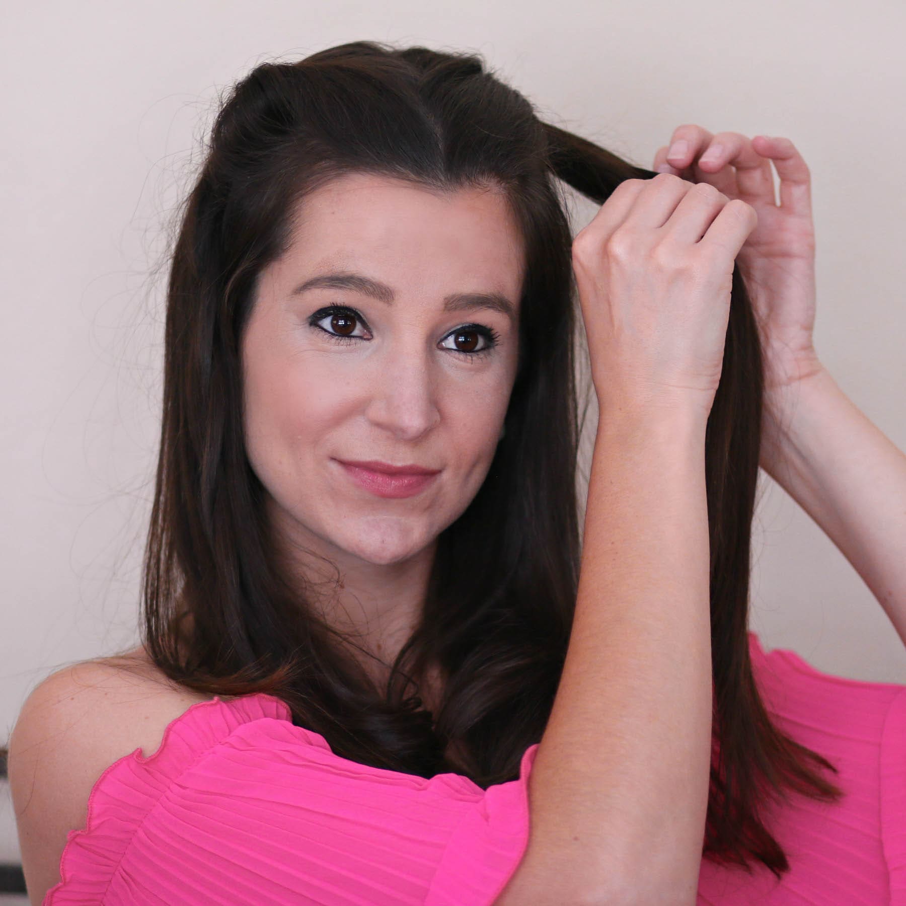 2 easy braided hairstyle for medium hair that take 5 minutes or less 2 easy braided hairstyle for medium hair that take 5 minutes or less