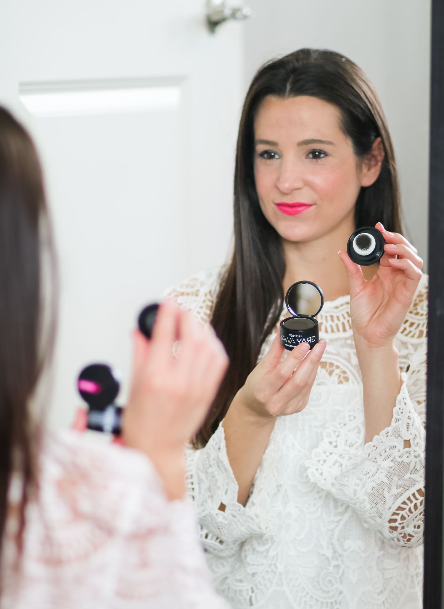 The best root concealer spray and magnetic powder root concealer for women of all ages The best root concealer spray and magnetic powder root concealer for women of all ages