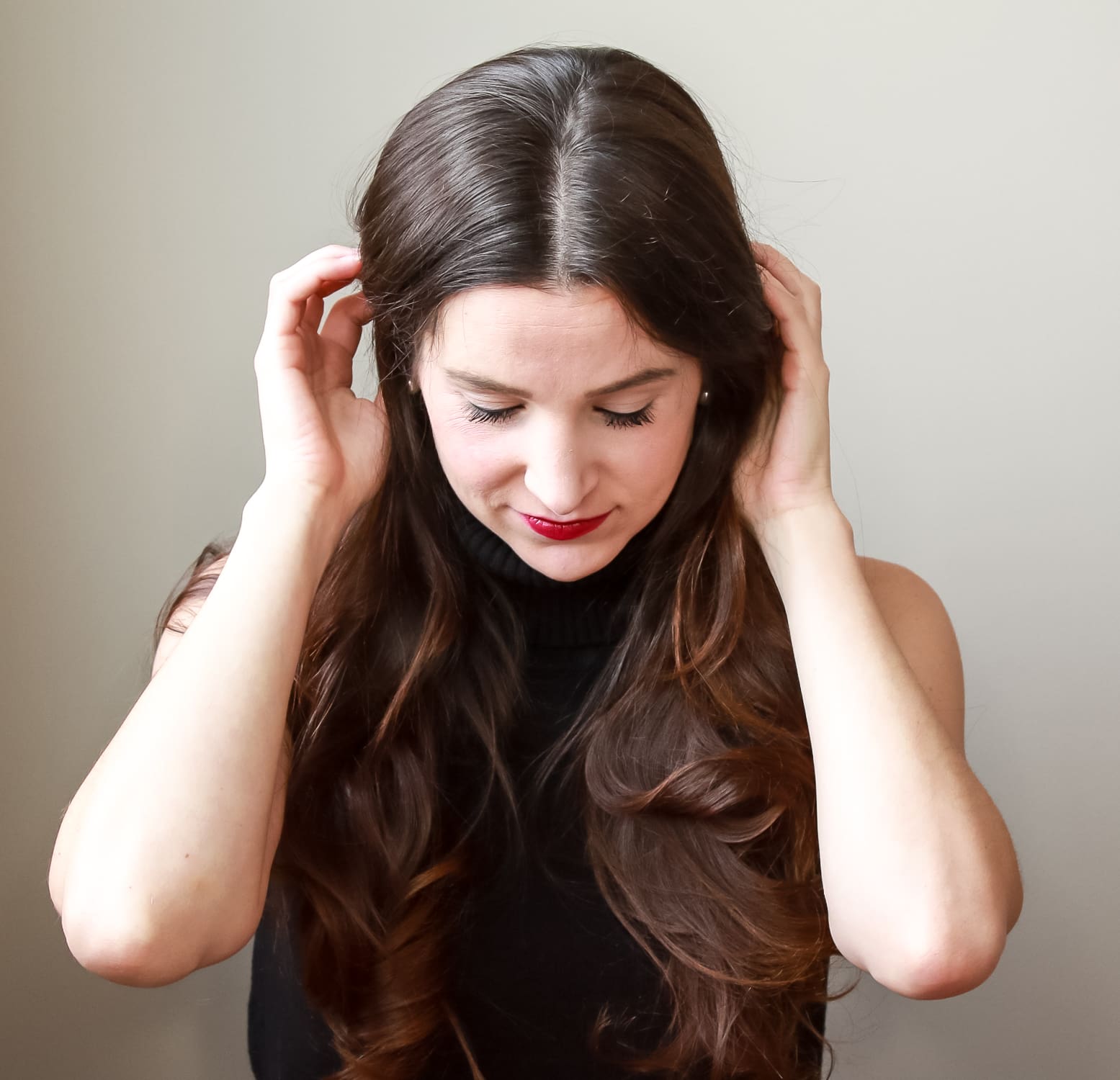 5-minute low messy ponytail hair tutorial by southern blogger Stephanie Ziajka from Diary of a Debutante 5-minute low messy ponytail hair tutorial by southern blogger Stephanie Ziajka from Diary of a Debutante