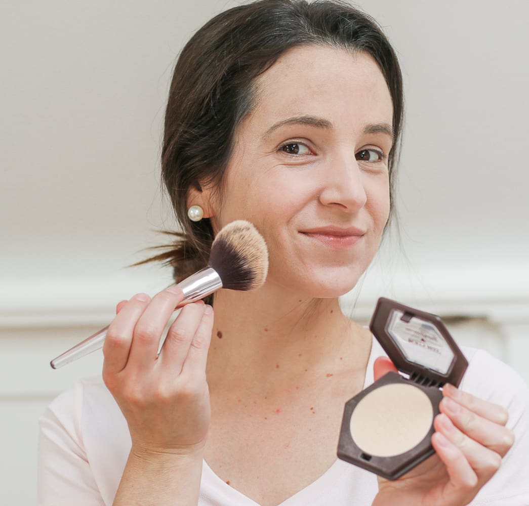 Minimal Makeup Routine, Burt's Bees Minimal Makeup Routine: 7 Cruelty-Free Steps to Looking More Awake by beauty blogger Stephanie Ziajka from Diary of a Debutante, simple makeup routine for school, cruelty free makeup routine, Burt's Bees makeup, Burt's Bees Mattifying Powder Minimal Makeup Routine, Burt's Bees Minimal Makeup Routine: 7 Cruelty-Free Steps to Looking More Awake by beauty blogger Stephanie Ziajka from Diary of a Debutante, simple makeup routine for school, cruelty free makeup routine, Burt's Bees makeup, Burt's Bees Mattifying Powder